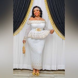 Beautiful 2 piece top and skirt